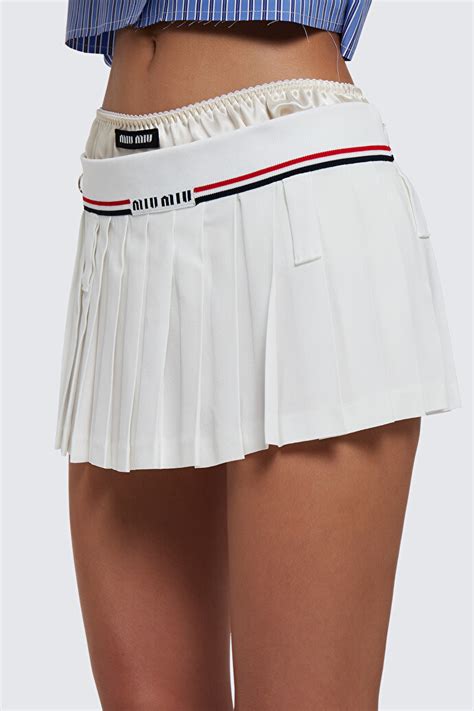 miu mini skirt